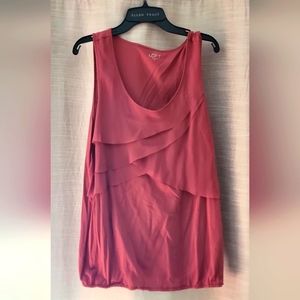 Loft sleeveless tank blouse. Dusty rose color. Ruffle front. Size M